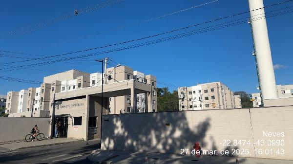 Foto de Apartamento em leilão no bairro Neves em São Gonçalo - RJ