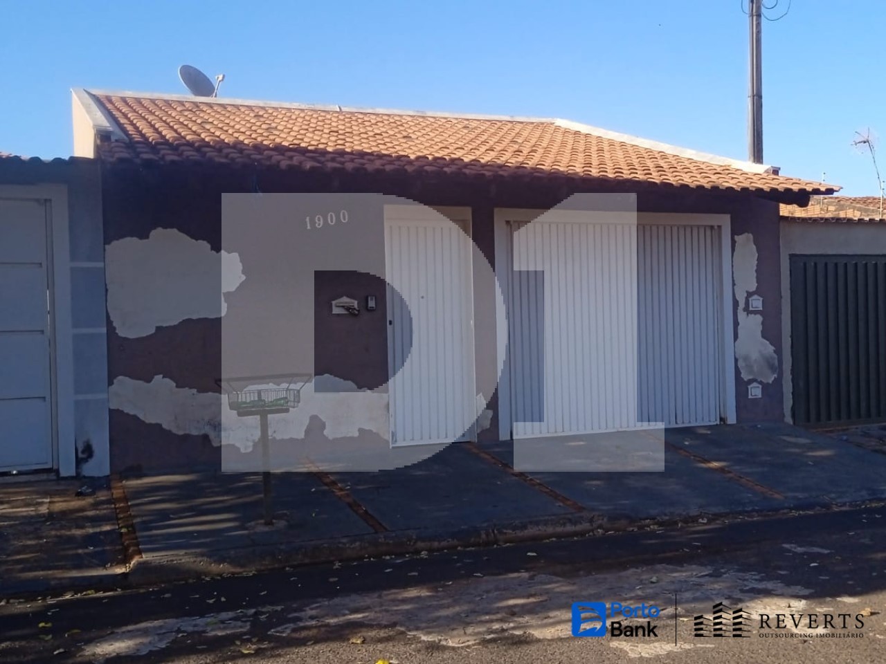 Foto de Casa em leilão no bairro Jardim Diva Tarla de Carvalho em Ribeirão Preto - SP