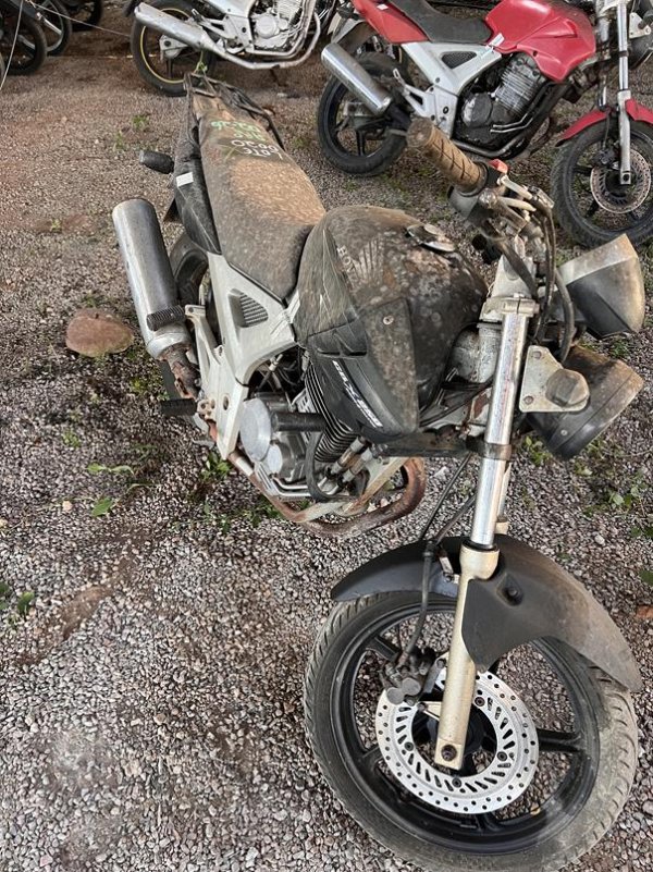 Foto de HONDA/CBX 250 TWISTER, ANO/MOD 2008/2008, COR PRETO, COMBUSTIVEL GASOLINA, PLACA NLV2063 - AL, RENAVAM 961916745, ID CHASSI 9C2MC35008R05973