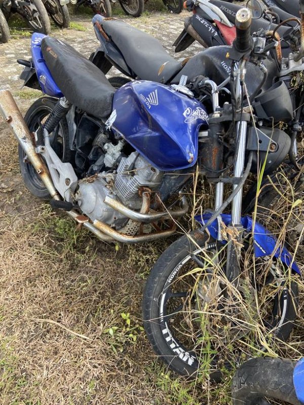 Foto de HONDA/CG 150 TITAN ES, ANO/MOD 2004/2004, COR AZUL, COMBUSTIVEL GASOLINA, PLACA MPW4C13 - AL, RENAVAM 826694020, ID CHASSI 9C2KC08504R005042
