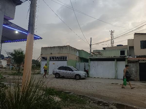 Foto de Casa em leilão em São Gonçalo - RJ