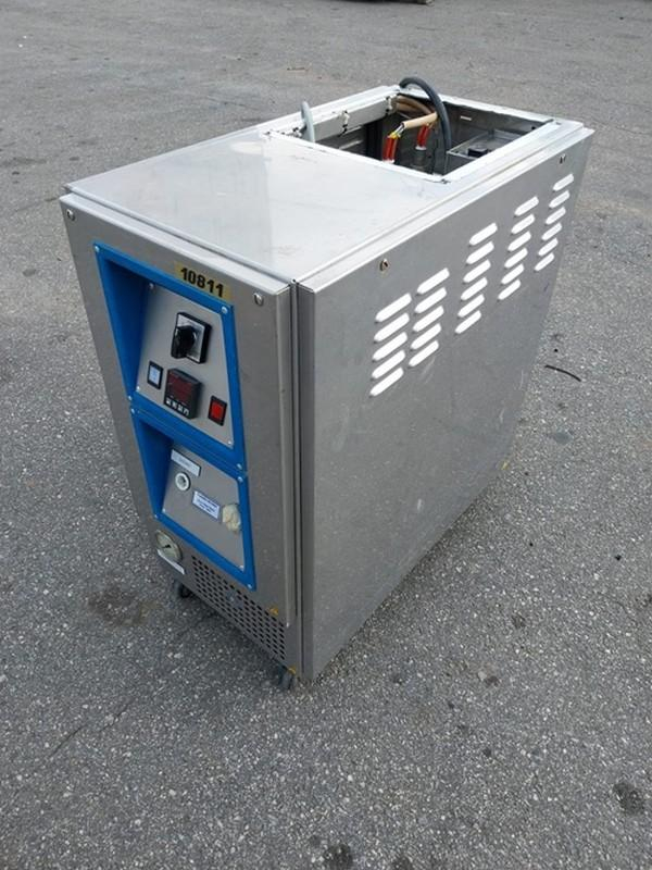 Foto de UNIDADE CHILER VULCATHERM FROID- ESTABILIZADOR MICROPROCESSADO USADO (Ref.: 20670-20671)