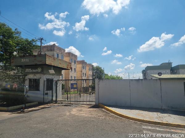 Foto de Apartamento em leilão no bairro Monte Verde em Bauru - SP