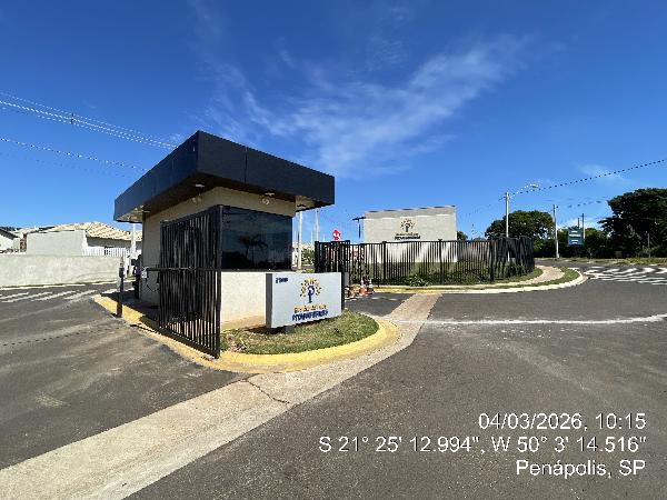 Foto de Casa em leilão no Residencial Pitangueiras em Penápolis - SP
