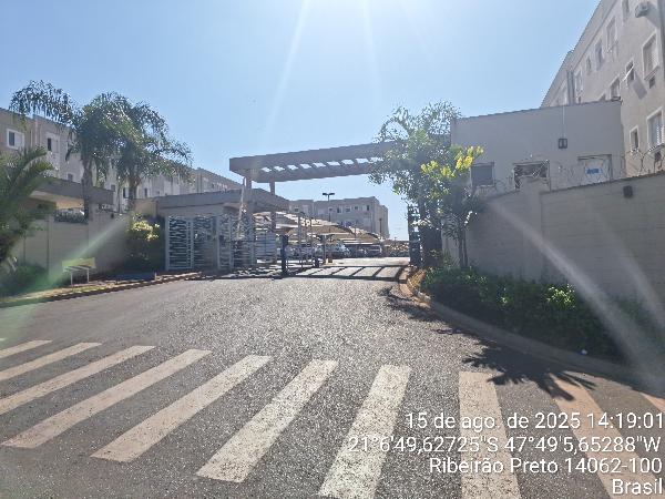 Foto de Apartamento em leilão no bairro Jardim Heitor Rigon em Ribeirão Preto - SP
