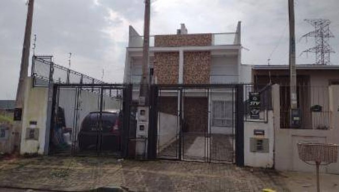 Foto de Casa em leilão no Condomínio 89 M² (unid 02) em Canoas - RS