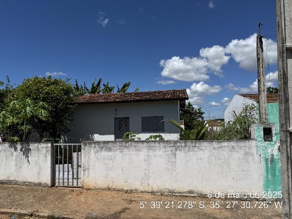 Foto de Casa em leilão no bairro Ruy Pereira em Ceará-mirim - RN