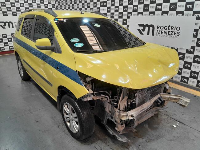 Foto de GM - CHEVROLET SPIN 1.8L MT LT 2018/2019 FLEX