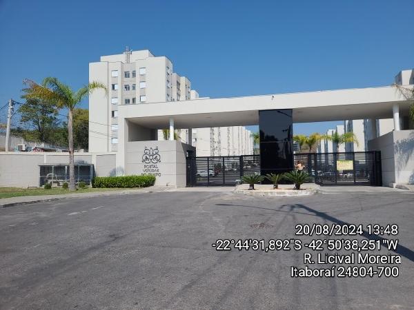 Foto de Apartamento em leilão em Itaboraí - RJ