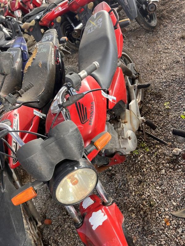 Foto de HONDA/CG 150 SPORT, ANO/MOD 2007/2007, COR VERMELHO, COMBUSTIVEL GASOLINA, PLACA MVC0334 - AL, RENAVAM 919719740, ID CHASSI 9C2KC08607R01201