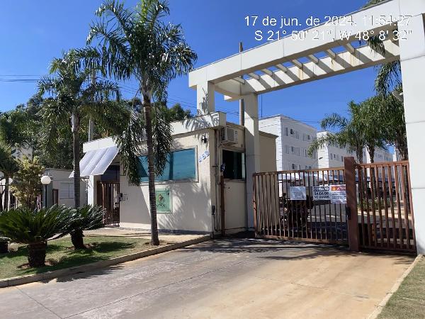 Foto de Apartamento em leilão no Parque Residencial Iguatemi em Araraquara - SP