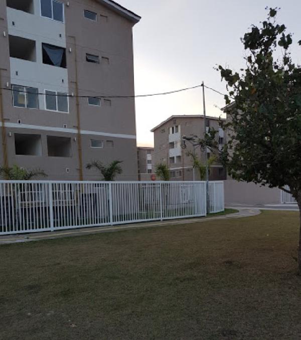 Foto de Apartamento em leilão em Itaboraí - RJ