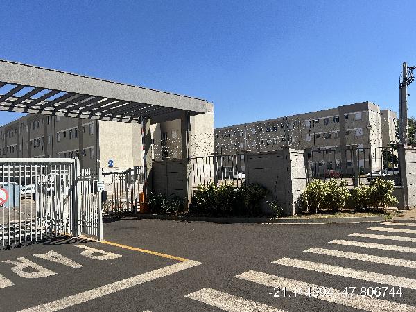 Foto de Apartamento em leilão no bairro Valentina Figueiredo em Ribeirão Preto - SP