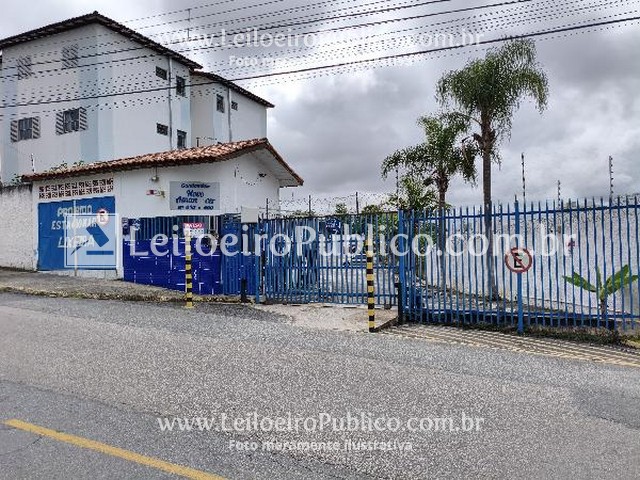 Foto de Apartamento em leilão no Condomínio Residencial Santa Terezinha I em Jacareí - SP