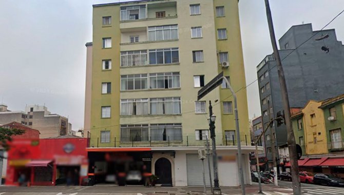 Foto de Apartamento em leilão em São Paulo - SP