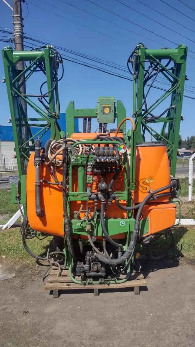 Foto de PULVERIZADOR STARA CORISCO 700L - ANO 2008/2008 - CRESOL VALE EUROPEU - DEP...