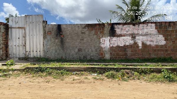 Foto de Casa em leilão no bairro Nova Esperanca em Parnamirim - RN