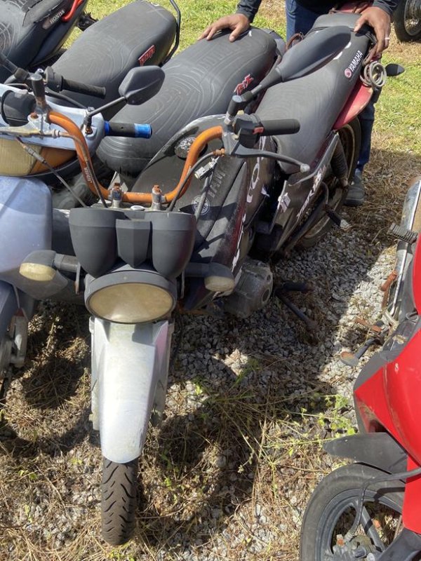 Foto de YAMAHA/FACTOR YBR125 K, ANO/MOD 2011/2011, COR PRETA, COMBUSTIVEL GASOLINA, PLACA NMK9176 - AL, RENAVAM 338279075, ID CHASSI 9C6KE1520B00585