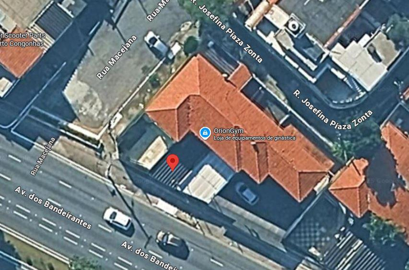 Foto de Casa na Avenida Dos Bandeirantes, 4487 - Leilão em São Paulo/SP