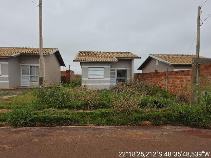 Foto de Casa em leilão no bairro Jardim dos Ipes em Jaú - SP