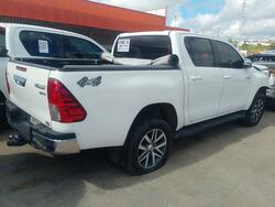 Foto de TOYOTA / HILUX CD SRV 4X4 2.8 TDI 4P DSL AUT DIESEL 2017/2018