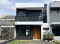 Foto de Casa em leilão no bairro Ipanema em Porto Alegre - RS