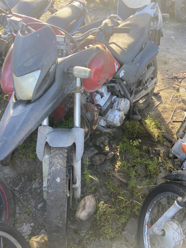 Foto de HONDA/XRE 300, ANO/MOD 2009/2010, COR VERMELHA, COMBUSTIVEL GASOLINA, PLACA NPV5580 - AL, RENAVAM 173702651, ID CHASSI 9C2ND0910AR010681, ID