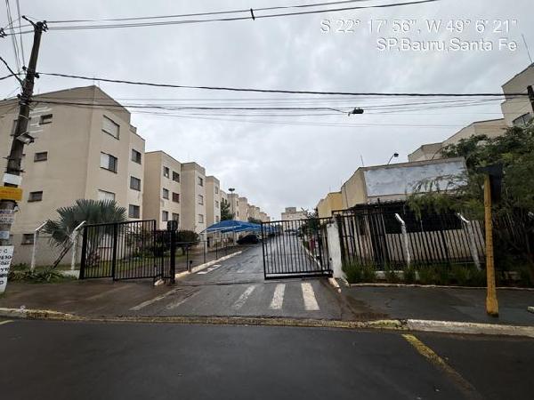 Foto de Apartamento em leilão no Loteamento Chacara das Flores em Bauru - SP