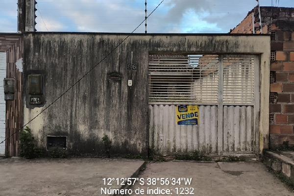Foto de Casa em leilão no bairro Mangabeira em Feira De Santana - BA