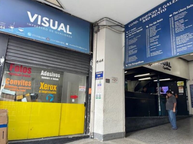 Foto de Comercial em leilão no Edifício e Galerias São Bento em São Paulo - SP