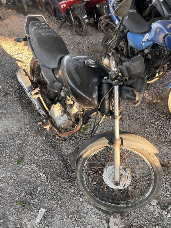 Foto de HONDA/CG 125 FAN, ANO/MOD 2008/2008, COR PRETO, COMBUSTIVEL GASOLINA, PLACA NLV0J54 - AL, RENAVAM 963931563, ID CHASSI 9C2JC30708R582420, ID