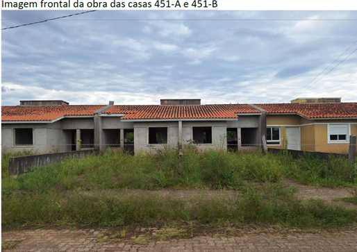 Foto de Casa em leilão no bairro Vila Três Marias em Esteio - RS