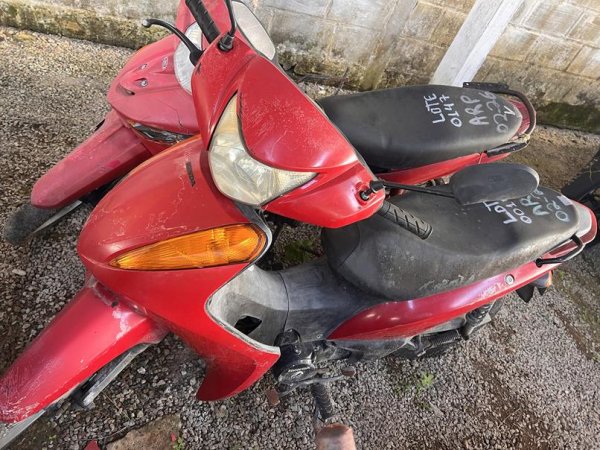 Foto de HONDA/BIZ 100 ES, ANO/MOD 2014/2014, COR VERMELHO, COMBUSTIVEL GASOLINA, PLACA ORL9391 - AL, RENAVAM 994152795, ID CHASSI 9C2HC1420ER015994
