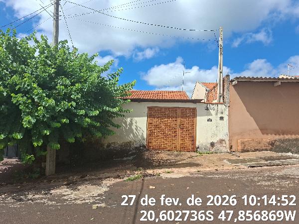 Foto de Casa em leilão no Residencial Maria do Carmo em São Joaquim Da Barra - SP