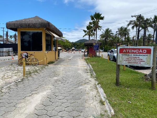 Foto de Casa em leilão no bairro Morada da Praia em Bertioga - SP