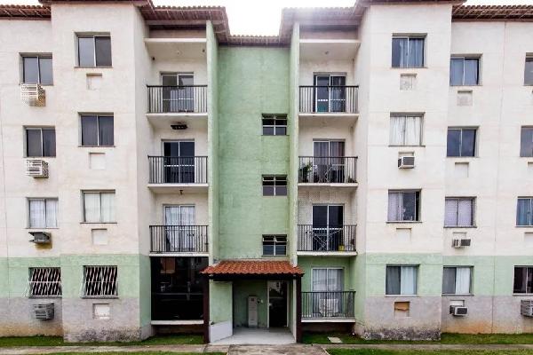 Foto de Apartamento em leilão em Macaé - RJ