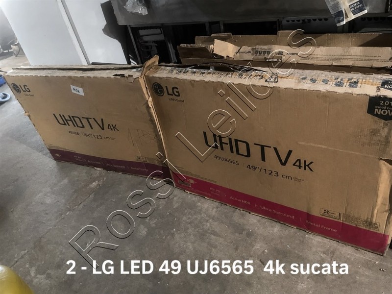 Foto de SUCATA - 02UN. - TV LG 49"- NO ESTADO
