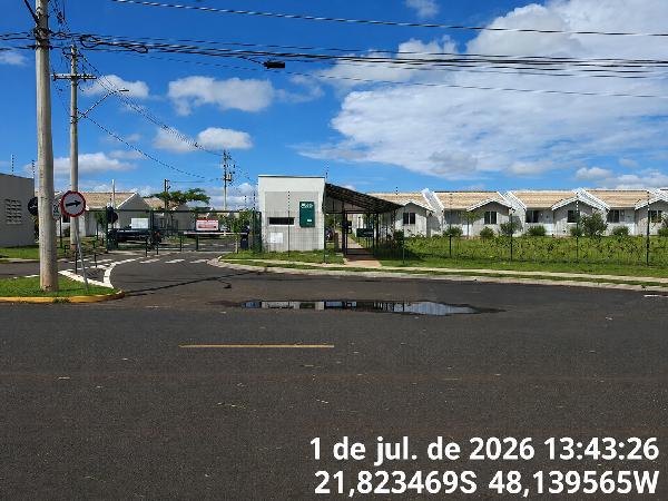 Foto de Casa em leilão no Parque Residencial Iguatemi em Araraquara - SP