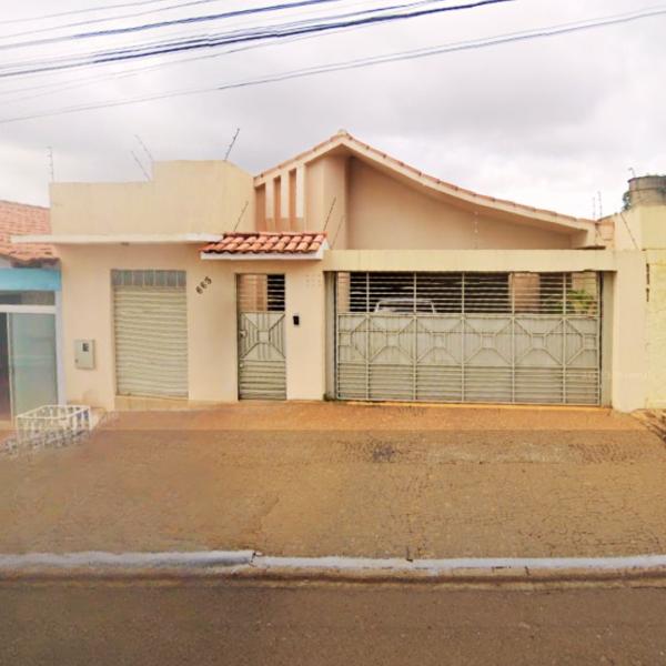 Foto de Imóvel Residencial com 267,42 m², Vila Santa Maria - Jataí/GO