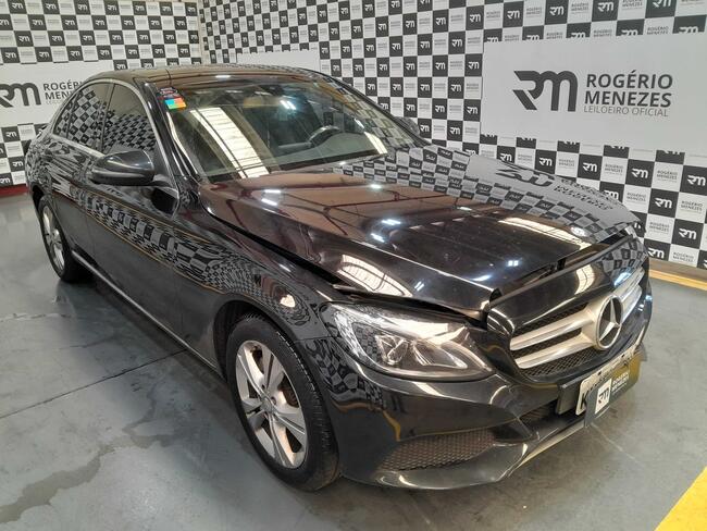 Foto de MERCEDES-BENZ C180 FF 2016/2016 FLEX