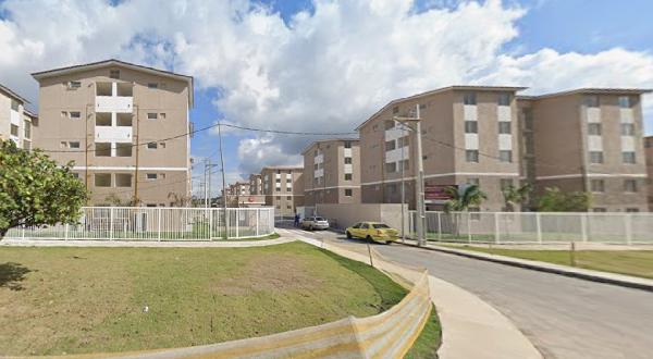 Foto de Imóvel na Avenida Flavio Vasconcelos - Leilão em Itaboraí/RJ, 52% abaixo da avaliação
