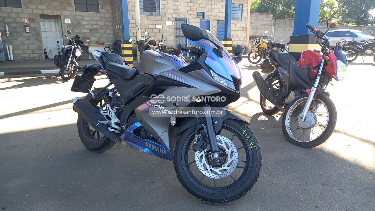 Foto de yamaha - yzf r15 abs