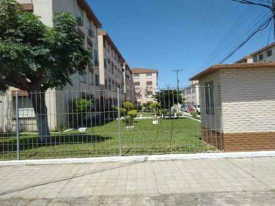 Foto de Apartamento em leilão no Condomínio Marcílio Dias em Rio Grande - RS