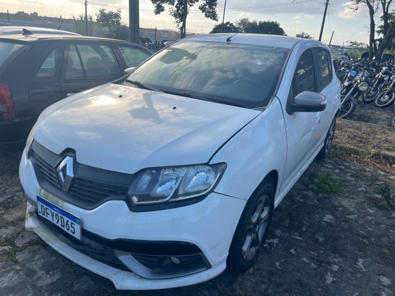 Foto de RENAULT/SANDERO 16GTLSCE