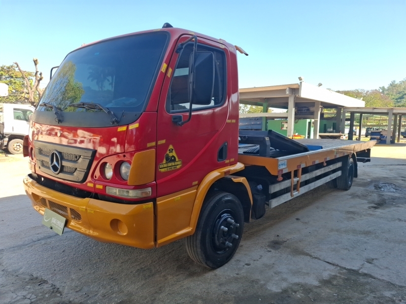 Foto de MERCEDES - BENZ ACCELO 1016 PLACA OOW1D37 RENAVAM 00488795044