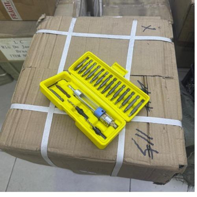 Foto de Lote com 50 kits de Parafusadeira (kit contém 20 peças cada)