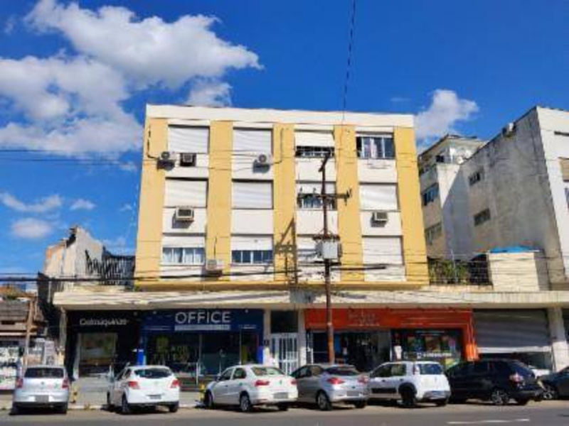 Foto de Apartamento em leilão no Edifício Leda em Porto Alegre - RS