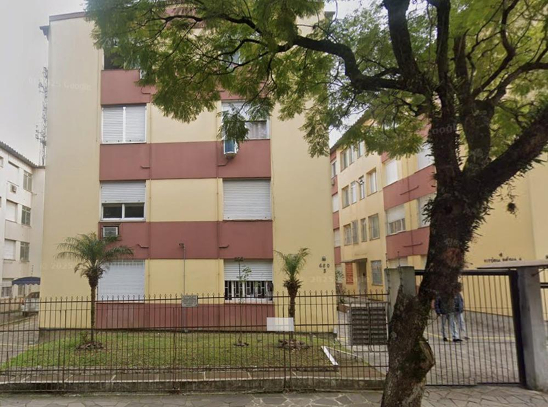 Foto de Apartamento na rua Angelo Crivellaro nº - Leilão em Porto Alegre/RS