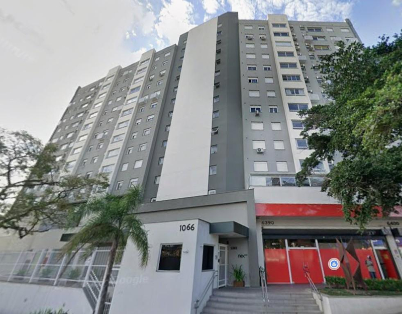 Foto de Apartamento em leilão no Partenon em Porto Alegre - RS