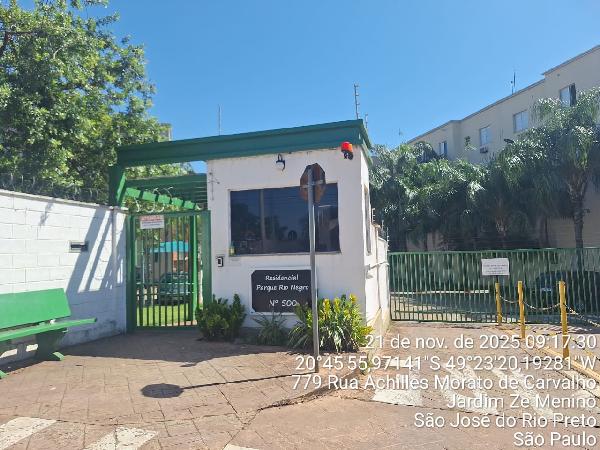 Foto de Apartamento em leilão no bairro Jardim Manoel Del Arco em São José Do Rio Preto - SP